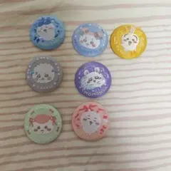 ちいかわ　刺繍缶バッジ 7つセット