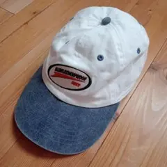 Item thumbnail for item 162836db-4d82-4e13-a937-3ba7f280c47e