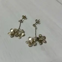ゴールド フラワーのサムネイル