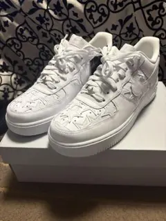 試着のみ箱付き Nike Air Force 1 ホワイト　白　蝶々 試着のみ箱付き Nike Air Force 1 ホワイト 白 蝶々 - メルカリ