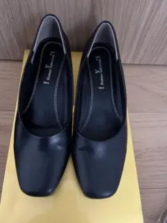 ヴァレンティノ Romeo Valentino 黒 パンプス 24.5