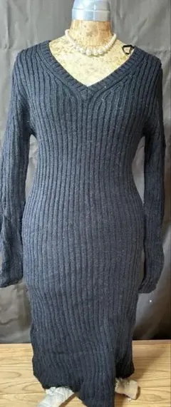 黒 ニット ワンピース Mサイズ Ｖネック　まとめ買い　値引き