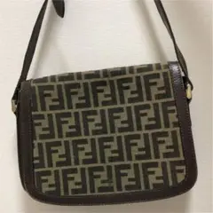 FENDI ヴィンテージ ショルダーバッグ