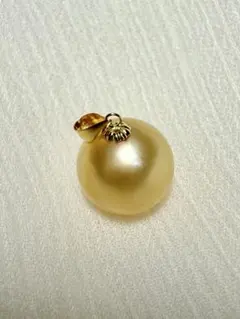 A6827 18k 南洋真珠　金珠　ネックレス　トップ　天然真珠パール　本真珠