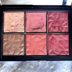 NARS HOT TRYST CHEEK PALETTEのサムネイル