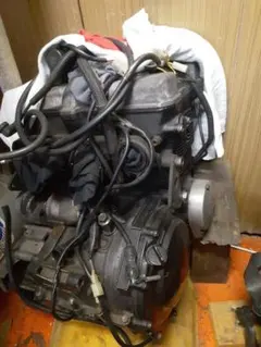 Dトラッカー250 エンジン 本体 一応ジャンク ＆エンジンハンガー セット Dトラッカー250 エンジン 本体 一応ジャンク ＆エンジンハンガー
