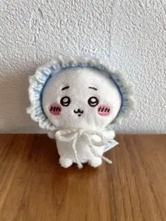 ちいかわ　おすわりぬいぐるみ用　フリル付きボンネット