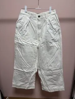 GU ホワイト ワイドパンツ Mサイズ　ストレートパンツ