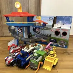 パウパトロール パウステーション　ベーシックビーグル8台付き　まとめ売り