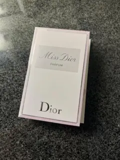 【新品】ミスディオール オードゥ パルファン サンプル