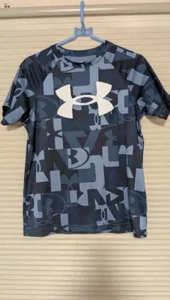 Under Armour グラフィックTシャツ YXL