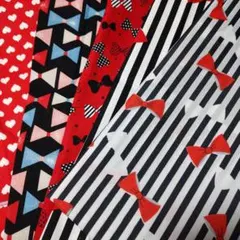 女の子　リボンとハートの生地 はぎれ