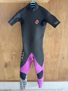 Item thumbnail for item 38bc98b4-f663-4f3e-8ab9-5365be8cf6cf