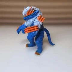 怪獣 ソフビ フィギュア ブルー オレンジ