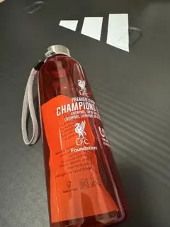 LFC プレミアリーグチャンピオン2025 ボトル2本セット　記念ステッカー付 リヴァプール来日記念品 L.F.C. Champions 2025ボトル - メルカリ