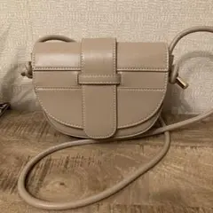 a.v.v⭐︎ショルダーバッグのサムネイル