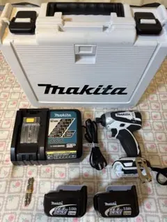 美品 マキタ コードレスインパクトドライバー TD134DX2W 14.4V - メルカリ
