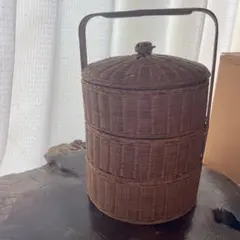 レトロ 当時物 竹製 三段重箱 弁当箱 手提げ付き - メルカリ