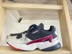 【美品】アディダス オリジナルス ファルコン