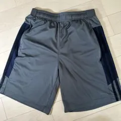 adidas★M グレー ショートパンツ