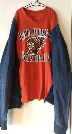 古着　リメイクドッキングスウェット