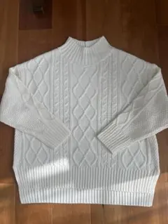 any FAM ホワイトタートルネックセーター