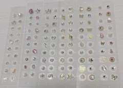 0時までさらにお値下げ！サービス品　耳ツボジュエリー１２０粒　金アレ対応