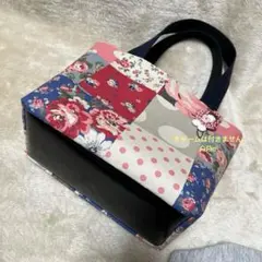 帆布使いトートバッグ=キャスキッドソン×パッチワーク柄