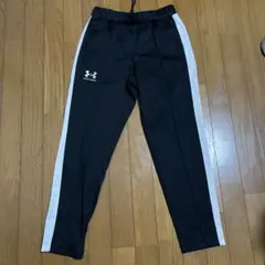 Under Armour 黒/白 ジャージパンツ M レディース