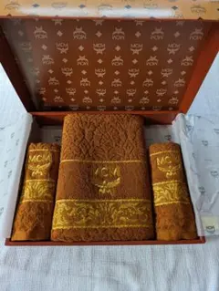 Item thumbnail for item bbec3103-eb0c-48c9-b789-06176872d3d1