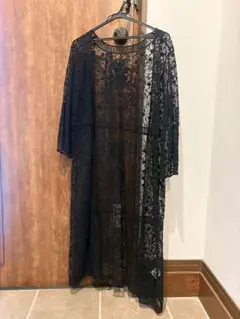 レース羽織り 透かし刺繍 花柄 ロングカーディガン ブラック 普段使い シアーのサムネイル