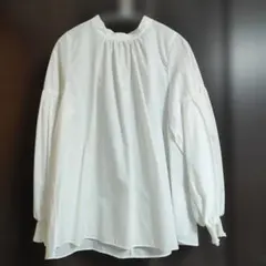 GLOBAL WORK　オテラク袖ボリュームブラウス　オフホワイト　M