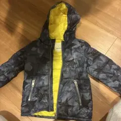 音*♪様 DIESEL キッズ 中綿ジャケット スター柄 SIZE 4のサムネイル