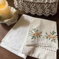 アンティークஐ⋆*花柄刺繍ピロケース・ロング・ - メルカリ