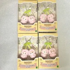 シルバニアキーチェーン ショコラウサギ＆フェネックの小さい赤ちゃんさくらんぼ4個 シルバニアキーチェーン ショコラウサギ＆フェネックの小さい赤ちゃん