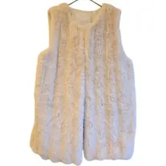 Chico フェイクファーベスト　アイボリー　Fサイズ　ミドル丈