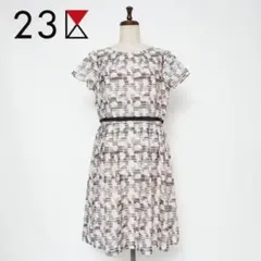 美品 23区 総柄フレアワンピース ピンクベージュ サイズ40*BD986