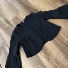 【新品未着用】ブラック フレアスリーブ カーディガン