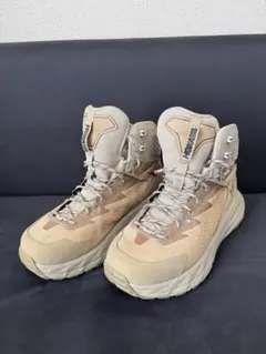早い者勝ち！レア廃盤！HOKA ONEONE SKY KAHA MID新品 - メルカリ