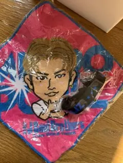 ハンカチ　缶バッチ　ガチャ　登坂広臣　三代目