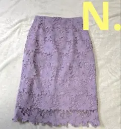 N. ケミカルレース　花柄　刺繍　タイトスカート　スカート　パープル