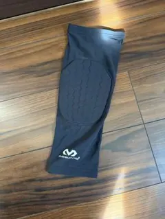 mcDavid パッド付き 膝サポーター　両足可能