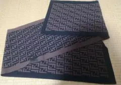 FENDI ロゴマフラー フリンジ付き フェンディ　マフラー