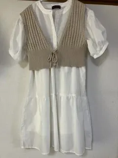 Love toxic ティアードワンピース 半袖 ホワイト/ベージュ