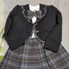 子供用フォーマルスーツ