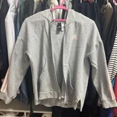 adidas フード付きグレーパーカー Fサイズ