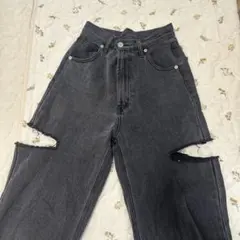 Chico サイドスリットダメージデニムパンツ カットオフ サイズ0のサムネイル