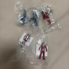ウルトラマンソフビシリーズ ミニチュアスイングマスコット　5体セット