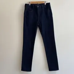 ユニクロ　ヒートテックウルトラストレッチスリムジーンズ　ネイビー　26