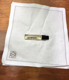LOEWE ロエベ 香水 ローストバニラ サンプルのサムネイル